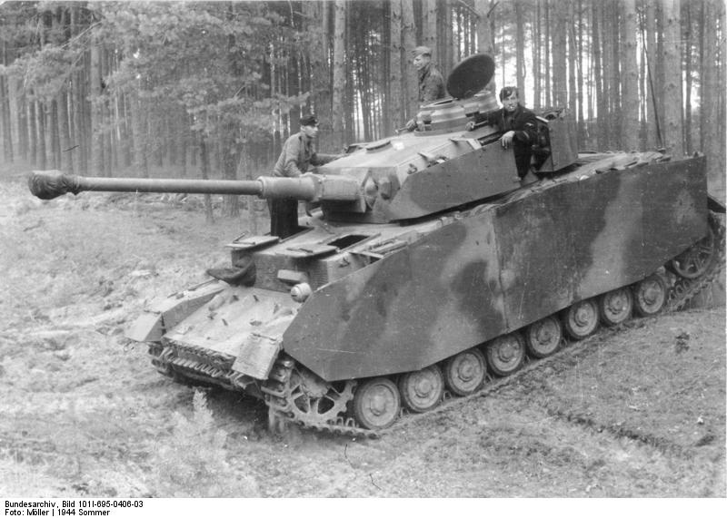 Bundesarchiv - Panzer IV in Russland